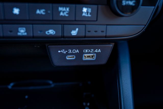 2026 Subaru Outback Limited - Photo 34