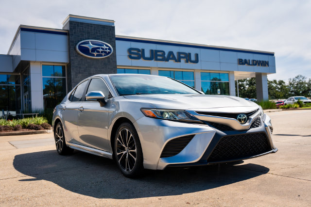 Used 2018 Toyota Camry SE