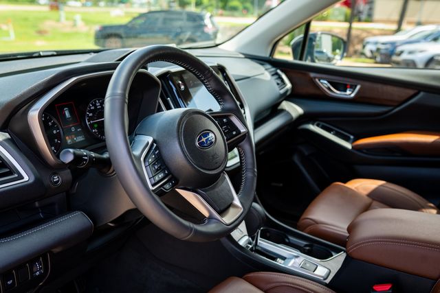 2025 Subaru Ascent Touring - Photo 32
