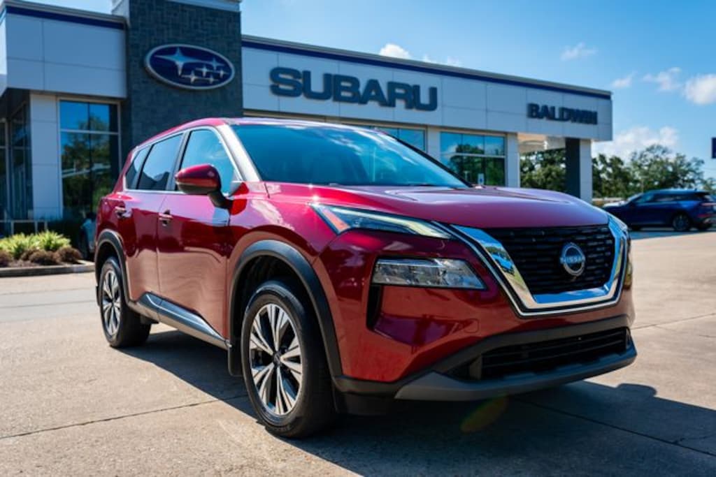 Used 2023 Nissan Rogue SV