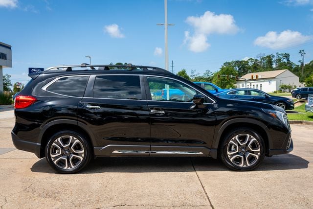 2025 Subaru Ascent Touring - Photo 19