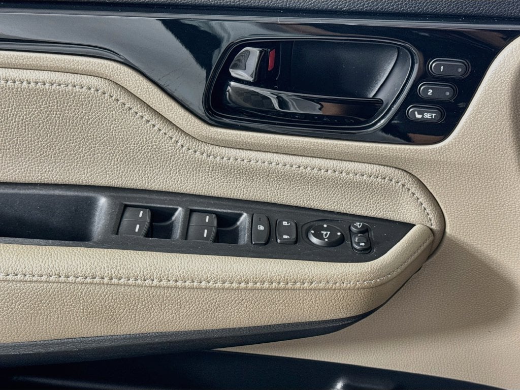 2022 Honda Odyssey Elite - Photo 14