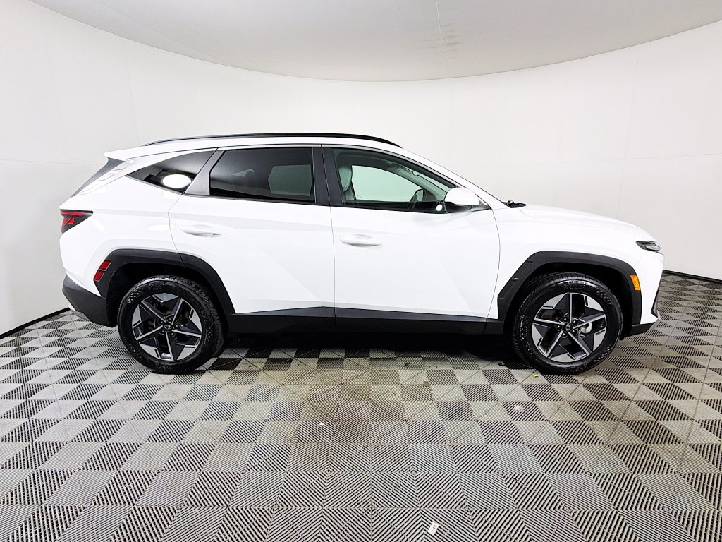 2025 Hyundai Tucson SEL - Photo 9