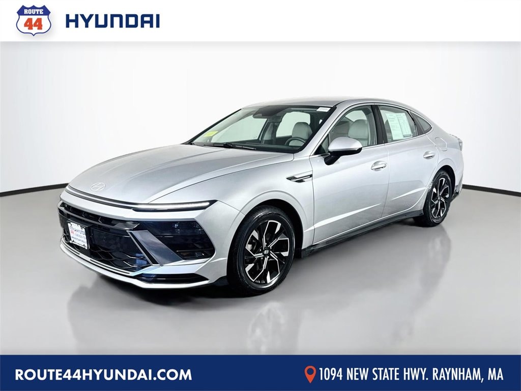 Used 2024 Hyundai Sonata SEL Sedan