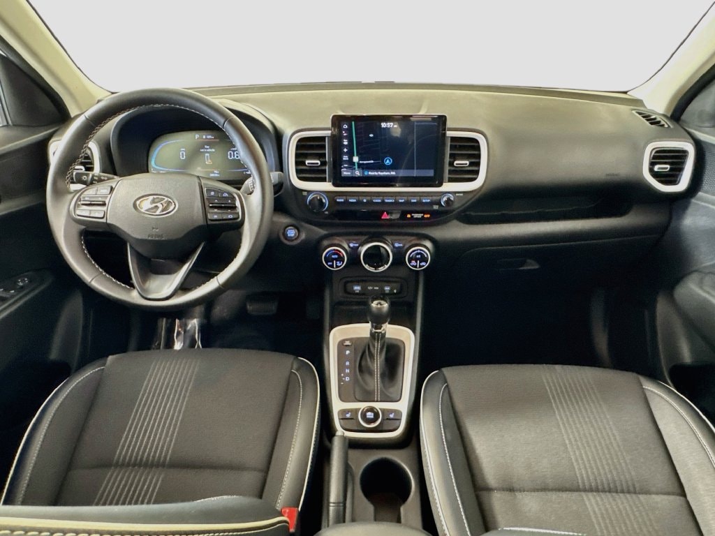 2024 Hyundai Venue Limited - Photo 23