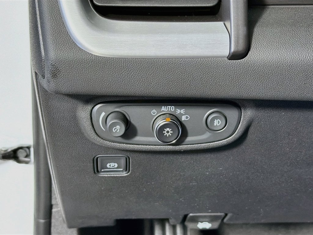 2024 GMC Terrain SLT - Photo 20