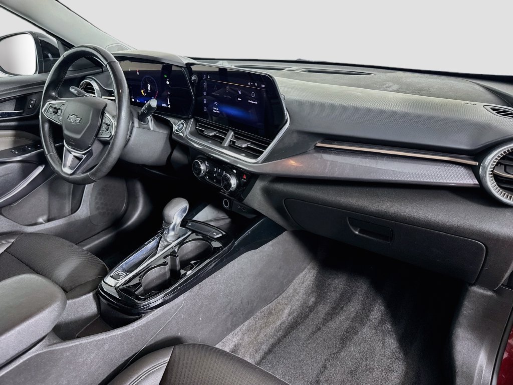 2024 Chevrolet Trax Activ - Photo 31