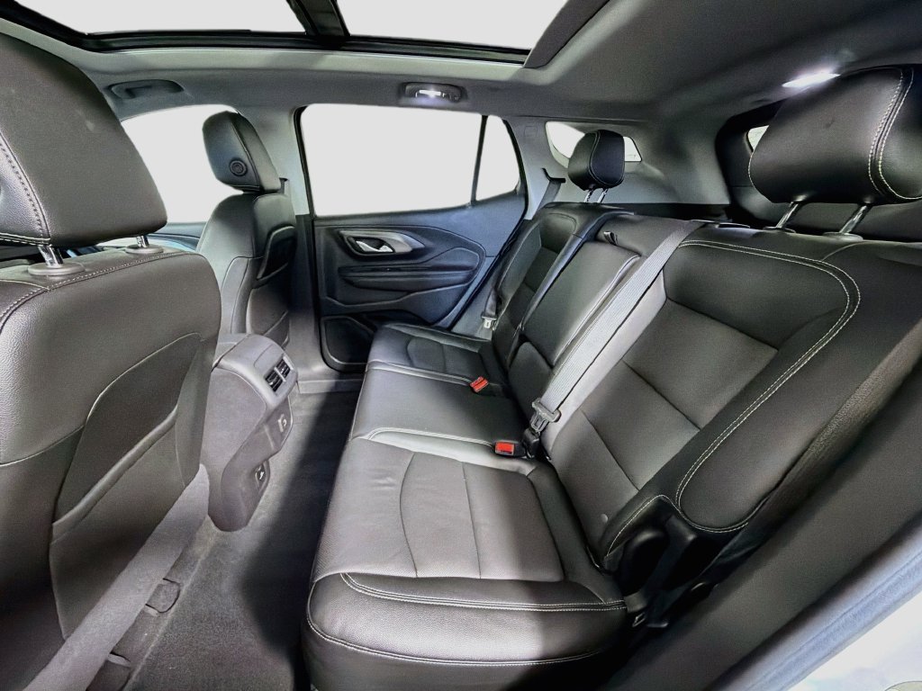 2024 GMC Terrain SLT - Photo 27