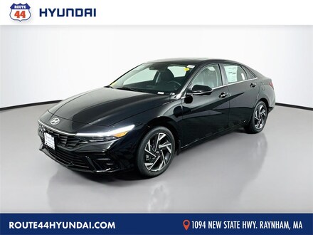 2026 Hyundai Elantra Limited Sedan
