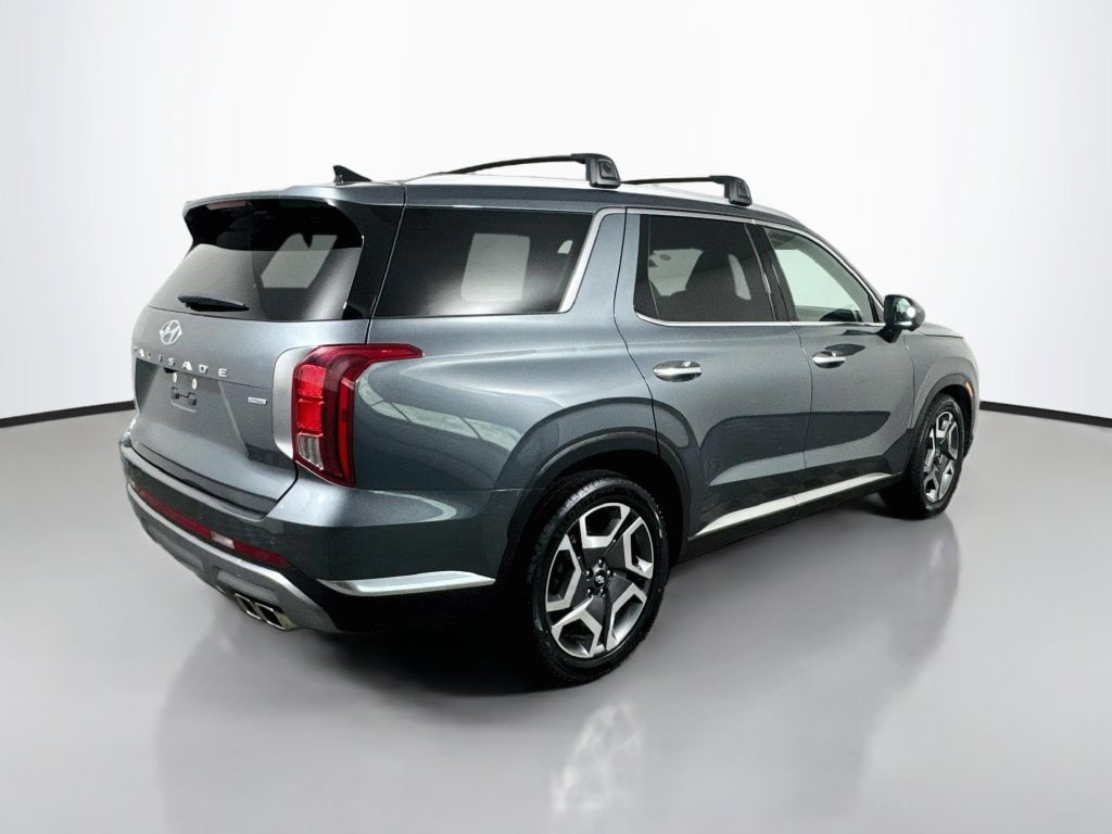 2024 Hyundai Palisade Limited - Photo 8
