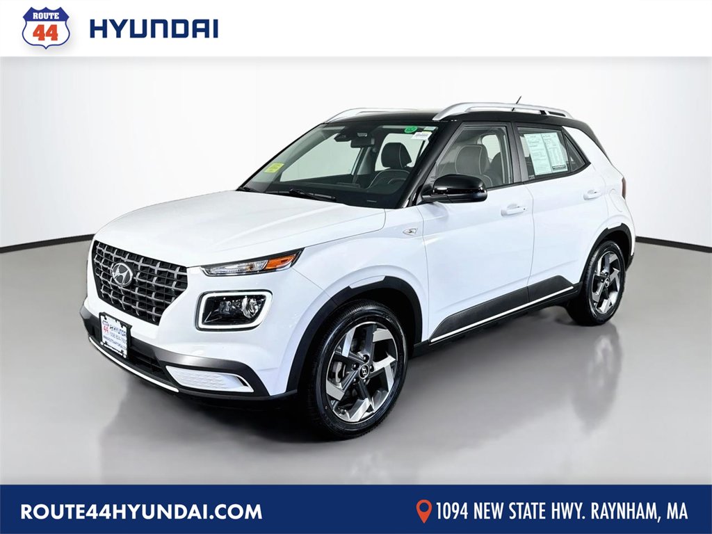 2024 Hyundai Venue Limited - Photo 1