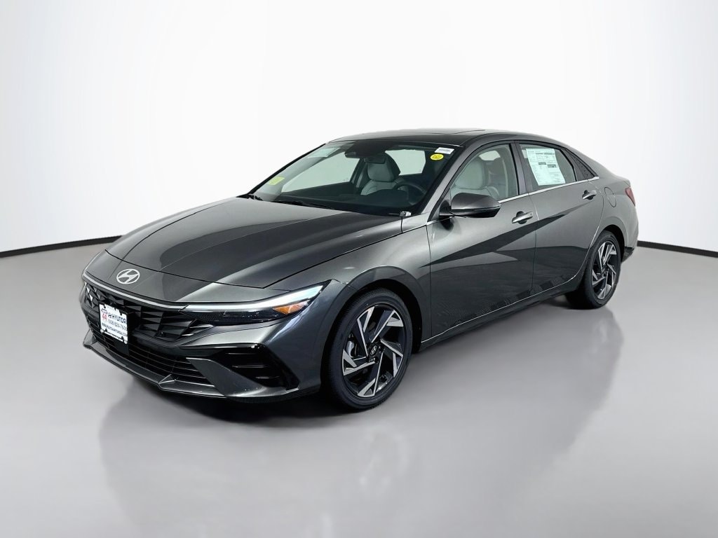 New 2026 Hyundai Elantra Limited Sedan