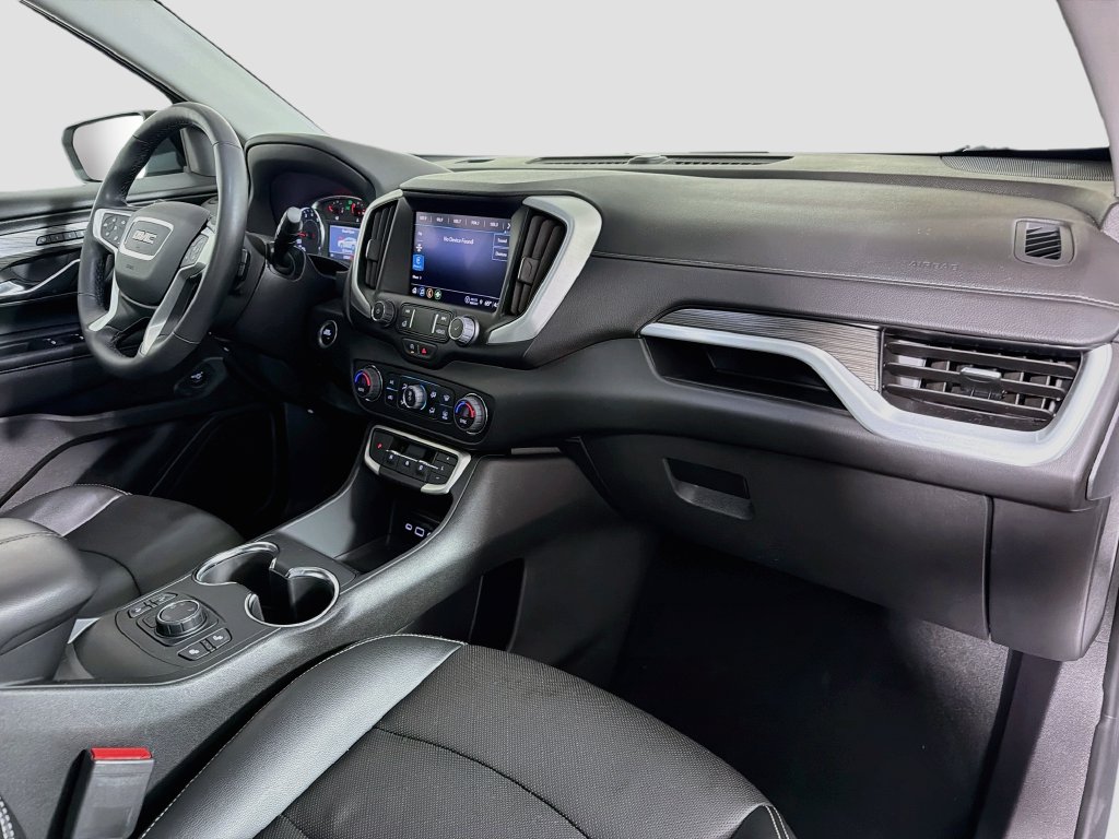 2024 GMC Terrain SLT - Photo 31