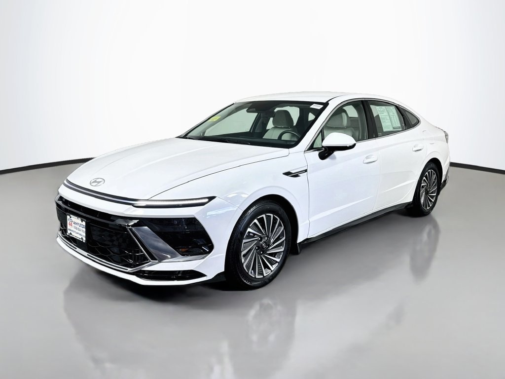 Certified 2025 Hyundai Sonata Hybrid SEL Sedan