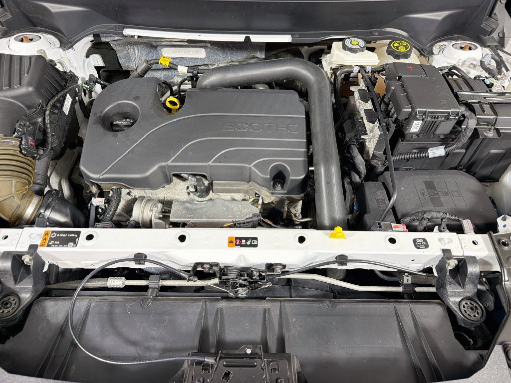 2024 GMC Terrain SLT - Photo 32