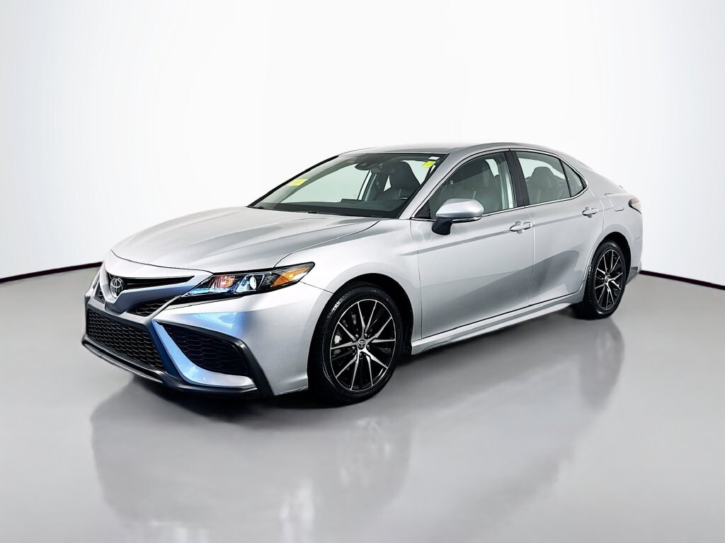 Used 2024 Toyota Camry SE Sedan