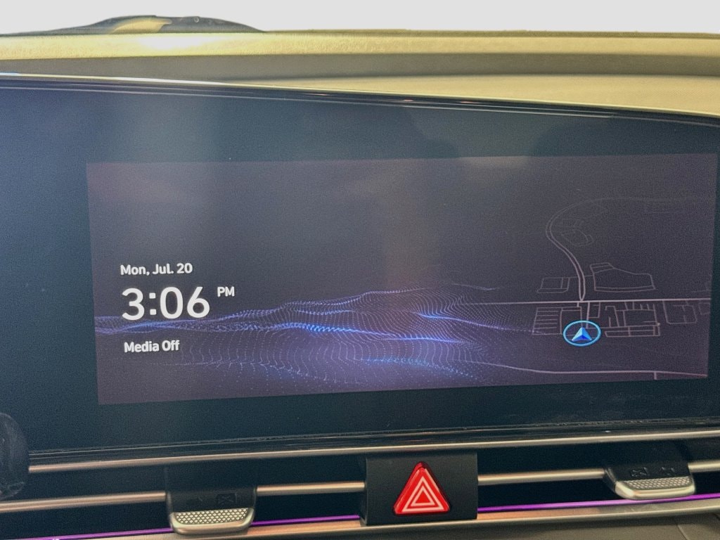 2025 Hyundai Elantra SEL - Photo 22