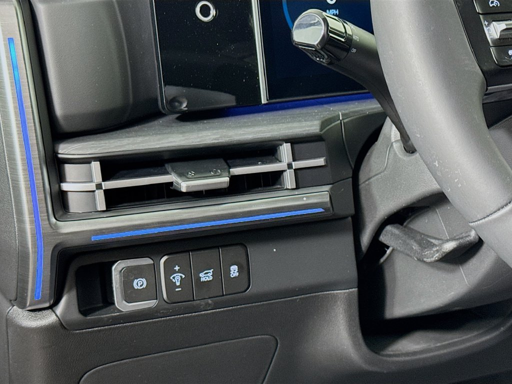 2026 Hyundai Santa Fe Limited - Photo 20