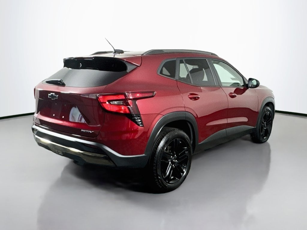 2024 Chevrolet Trax Activ - Photo 8