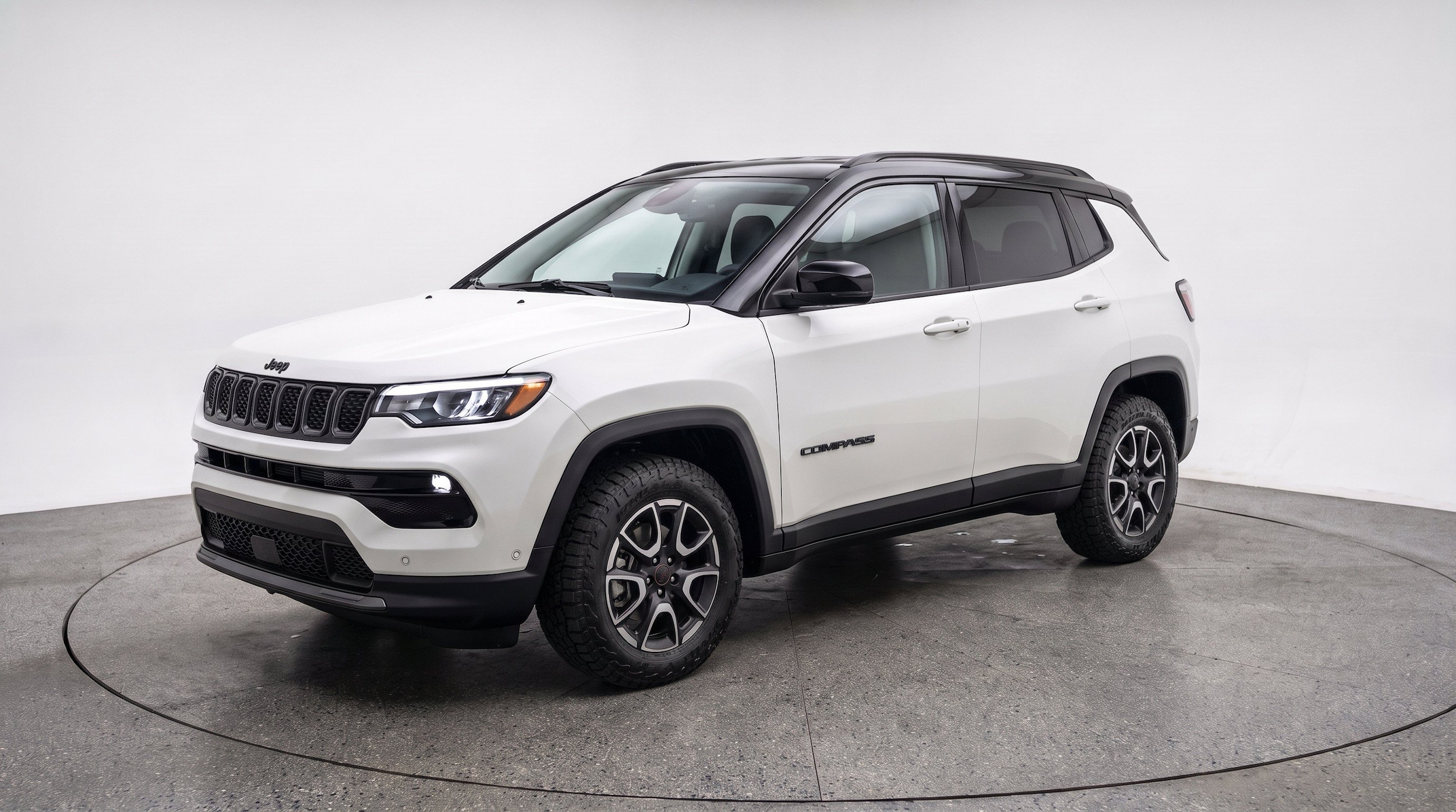 Thumbnail: 2025 Jeep Compass - 3
