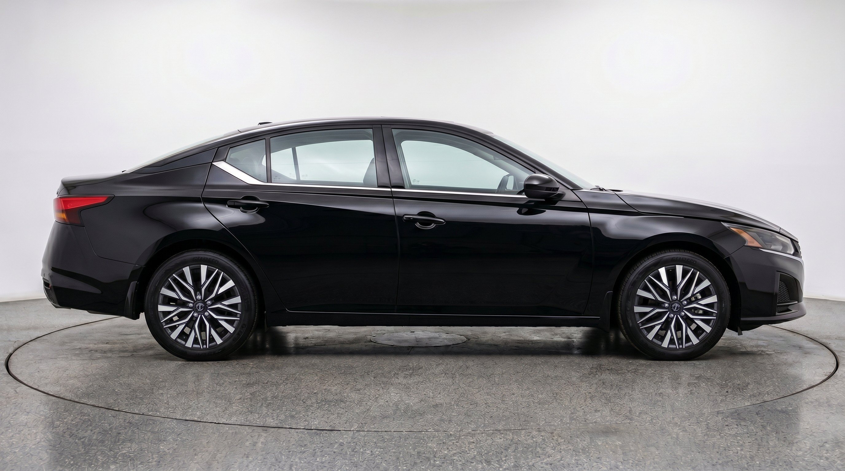 Thumbnail: 2026 Nissan Altima - 10
