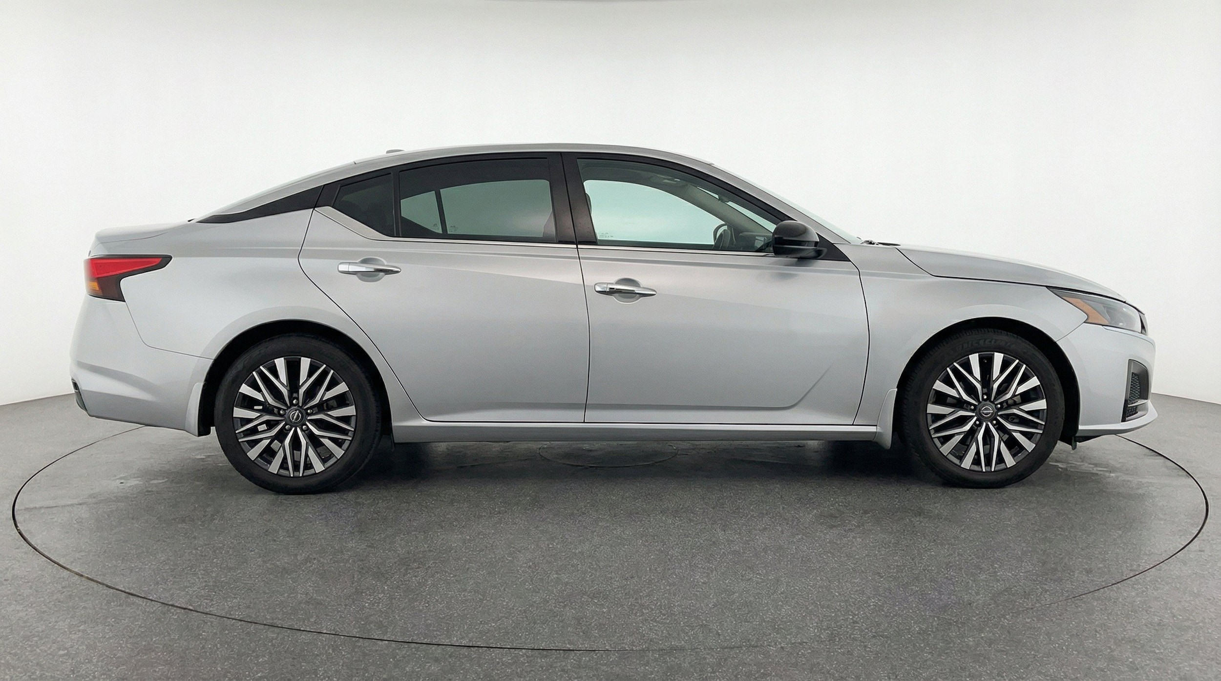 Thumbnail: 2025 Nissan Altima - 11