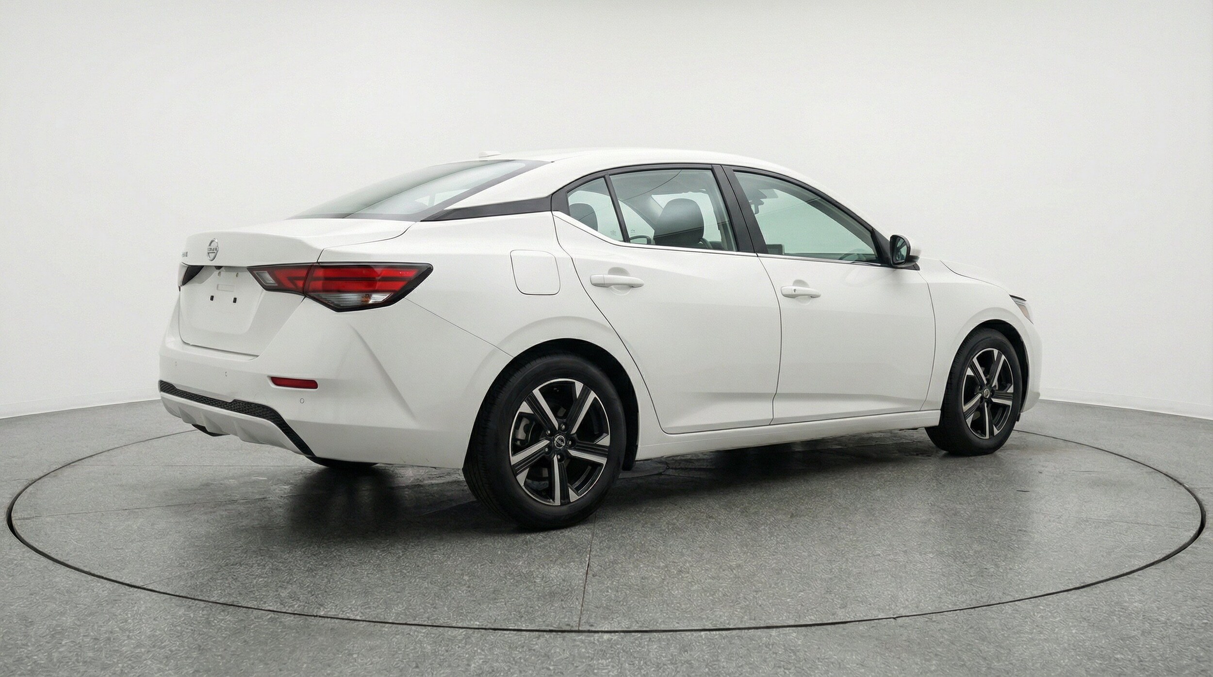 Thumbnail: 2025 Nissan Sentra - 9