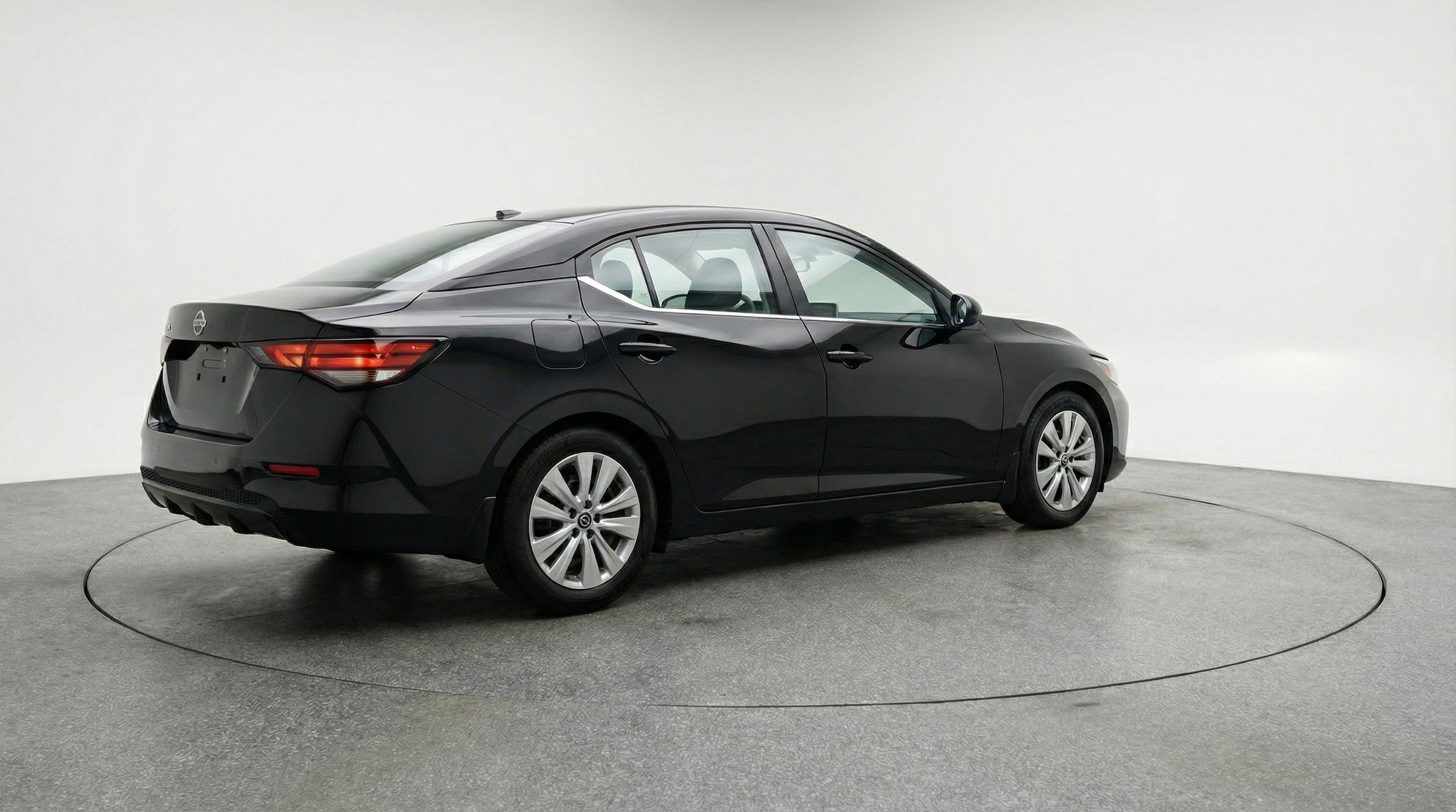 Thumbnail: 2025 Nissan Sentra - 9