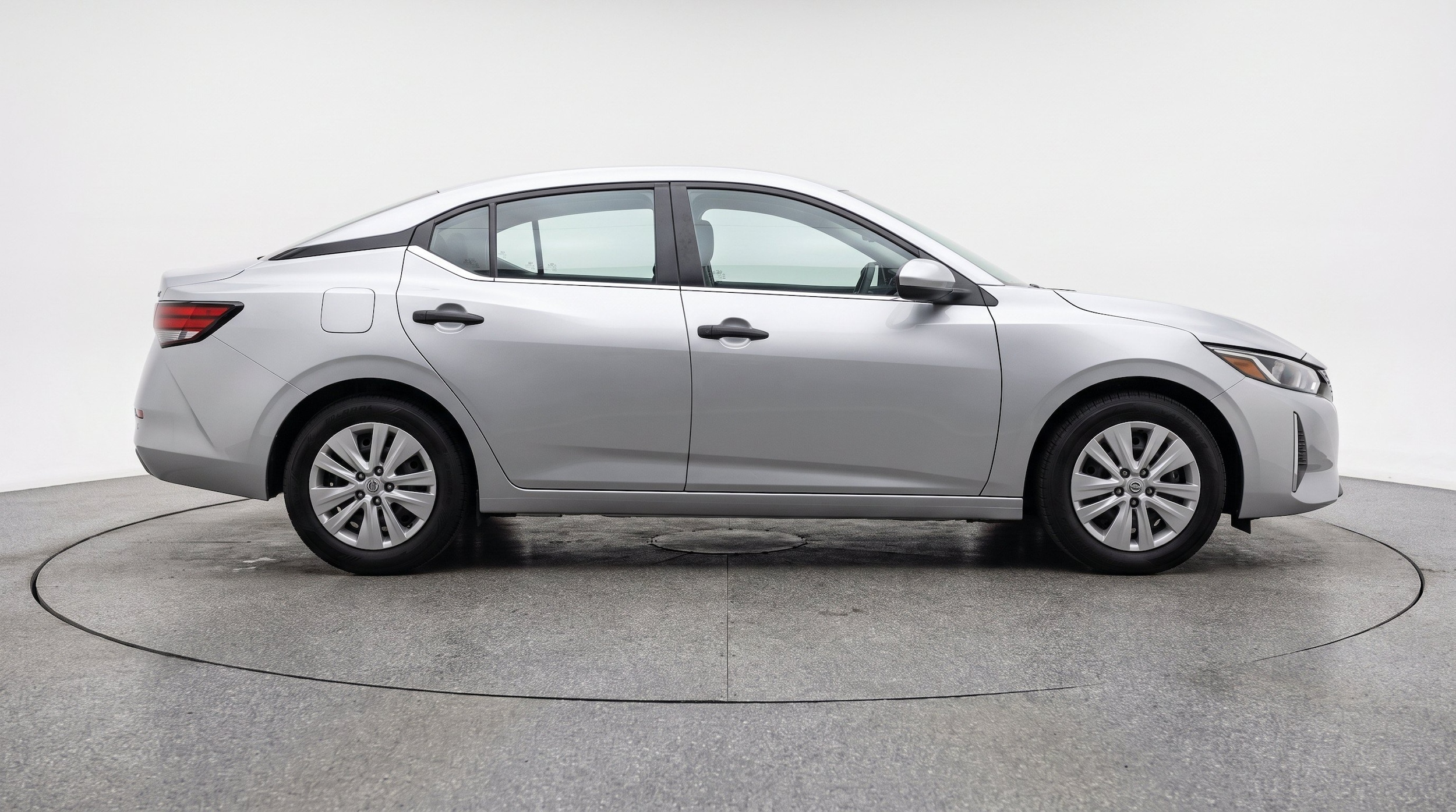 Thumbnail: 2025 Nissan Sentra - 10
