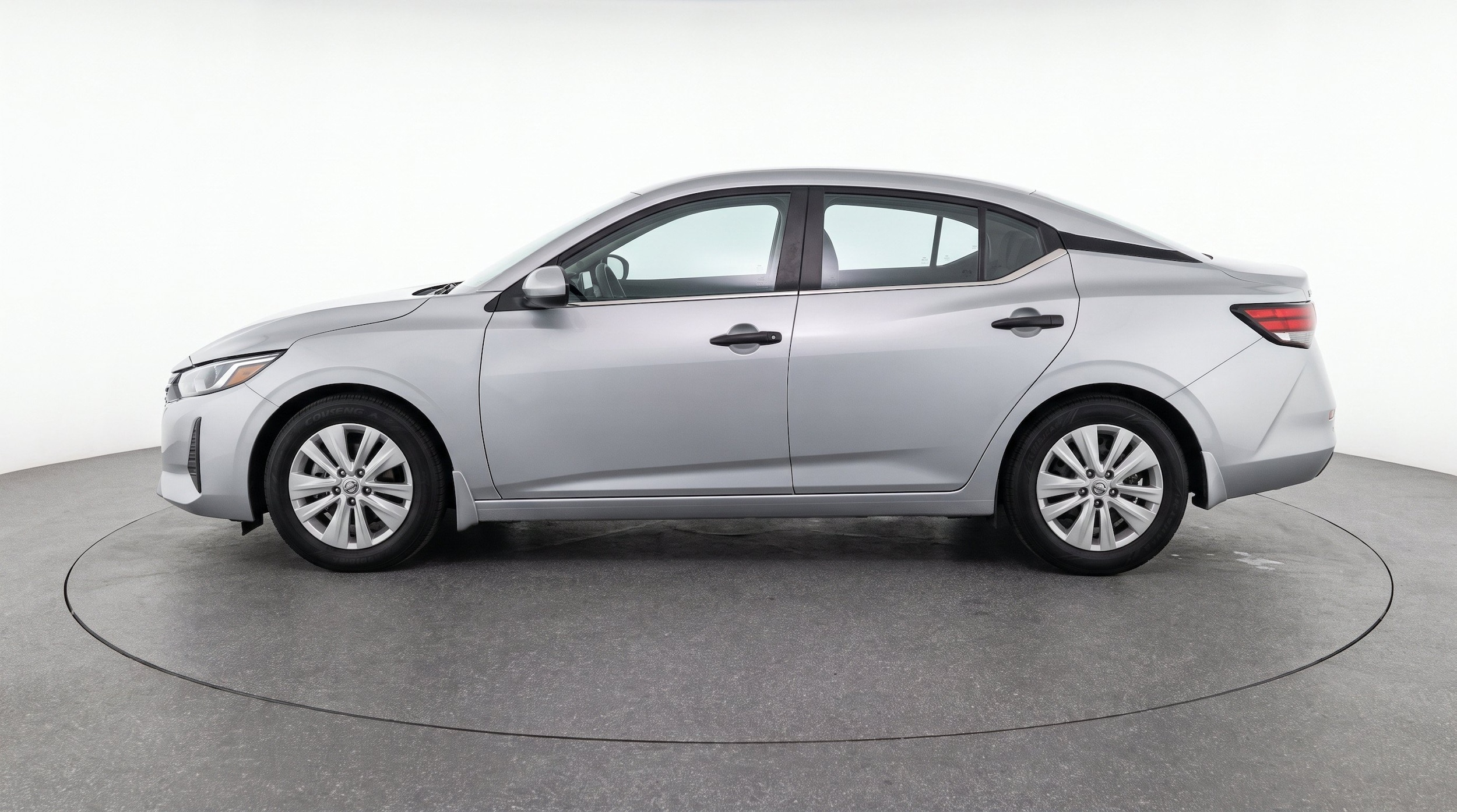 Thumbnail: 2025 Nissan Sentra - 5