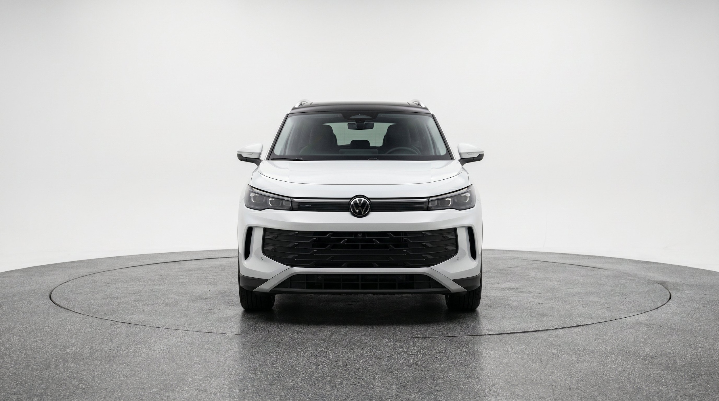 Thumbnail: 2026 Volkswagen Tiguan - 2