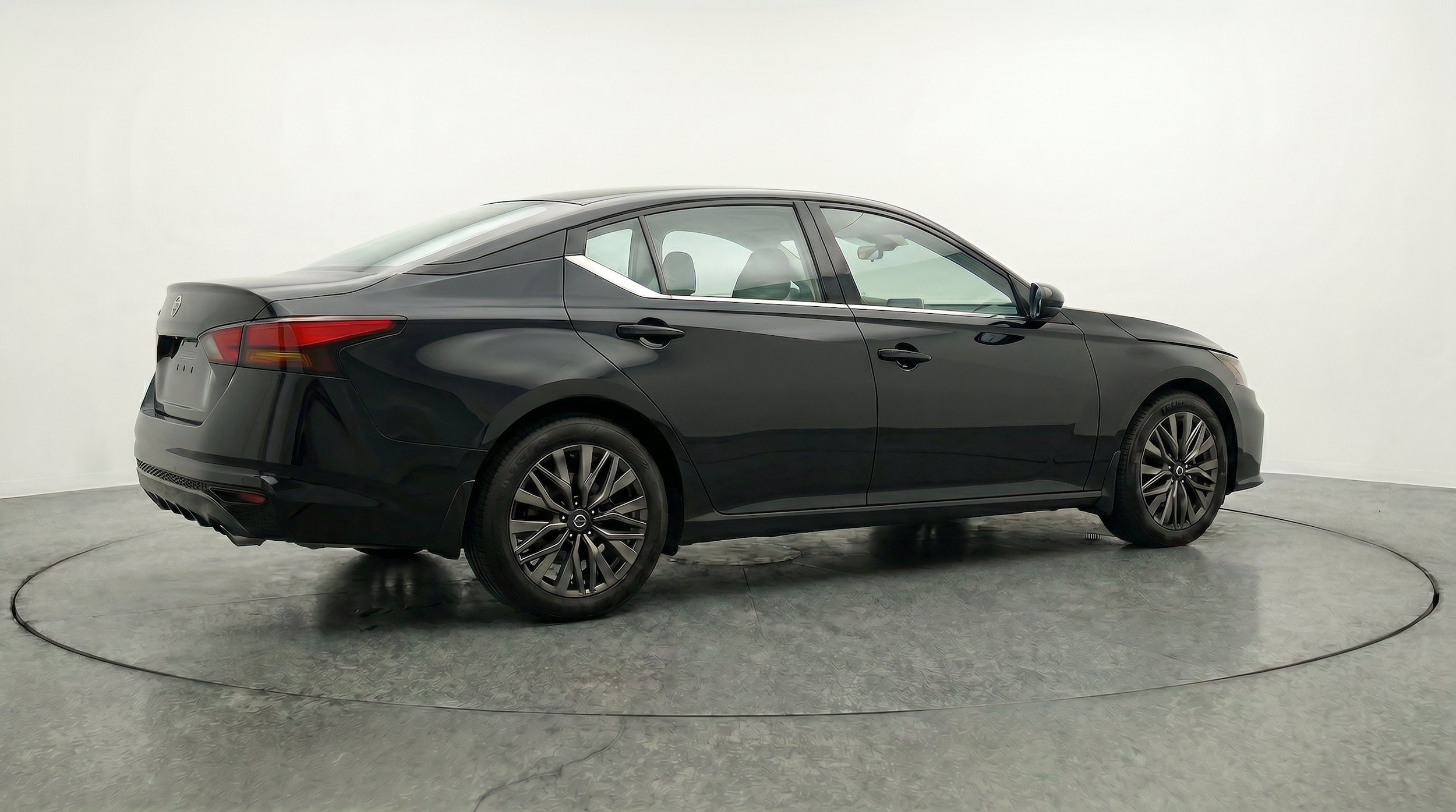 Thumbnail: 2026 Nissan Altima - 9
