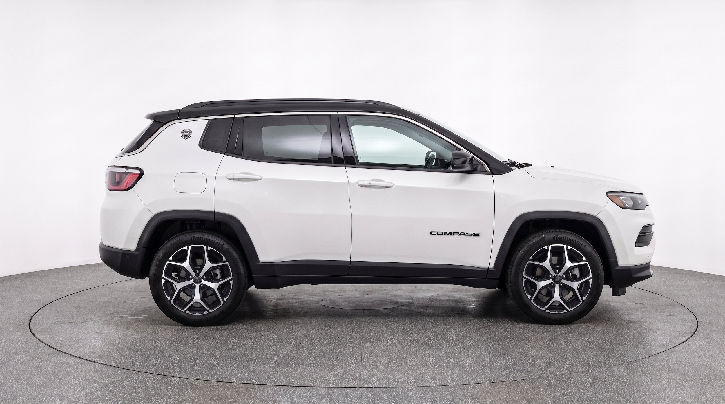 Thumbnail: 2025 Jeep Compass - 10