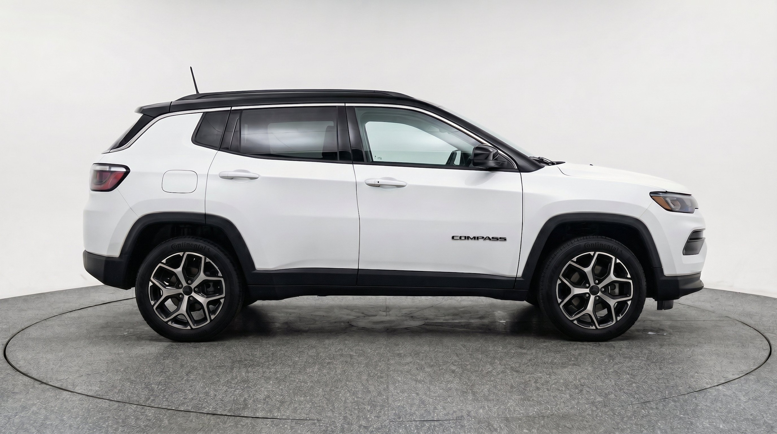 Thumbnail: 2025 Jeep Compass - 10