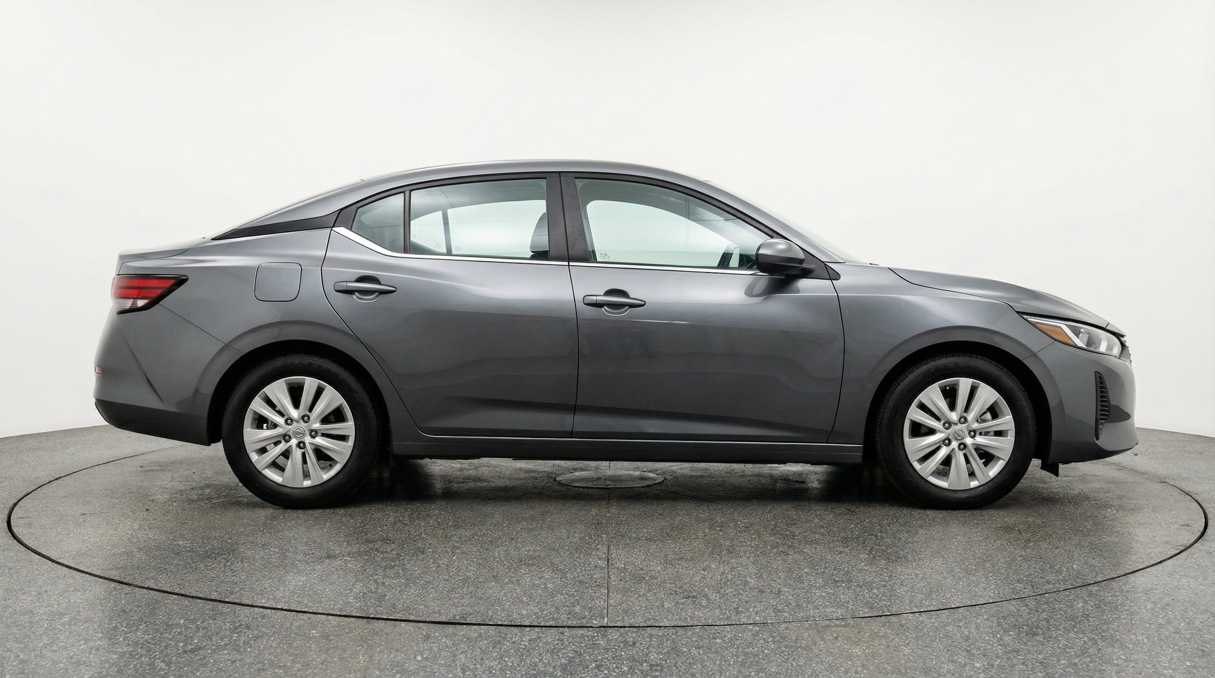 Thumbnail: 2025 Nissan Sentra - 10