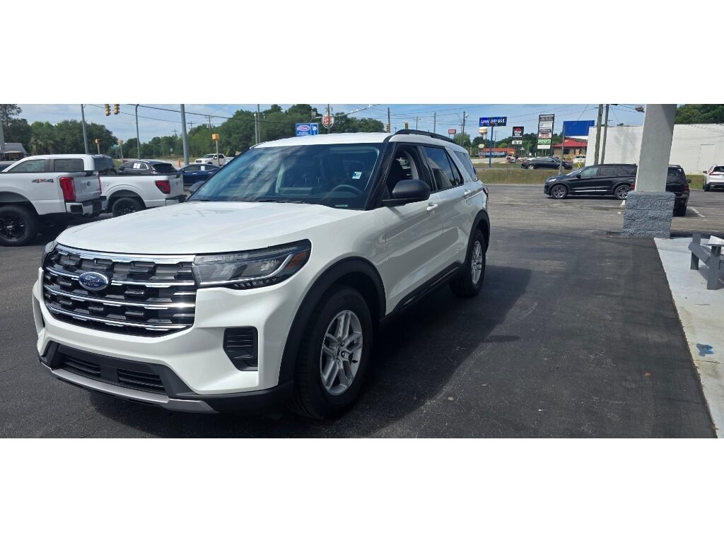 New 2026 Ford Explorer Active w/200A Pkg Sport Utility