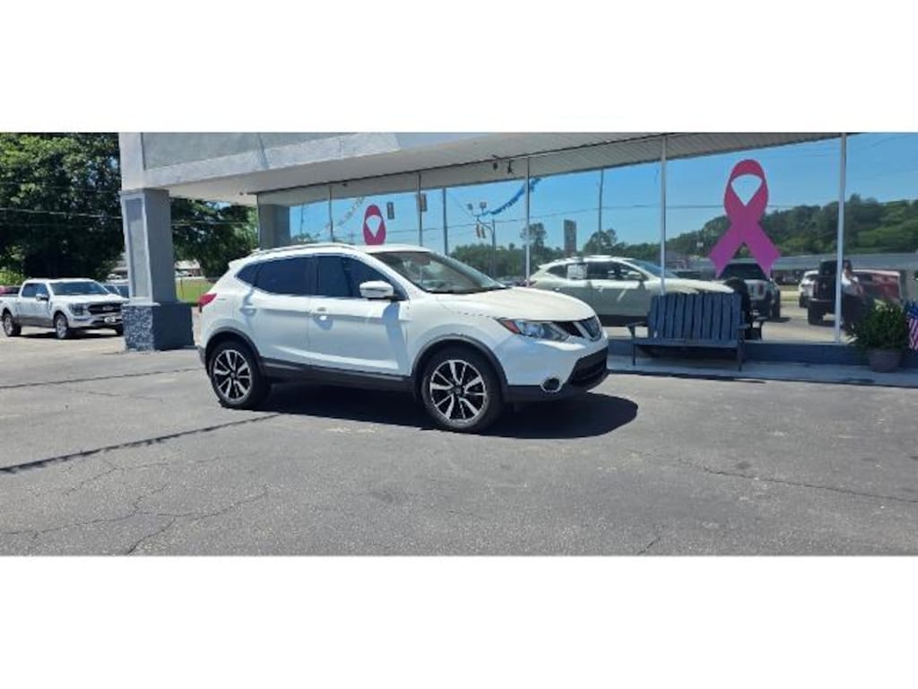 Used 2018 Nissan Rogue Sport SL SUV