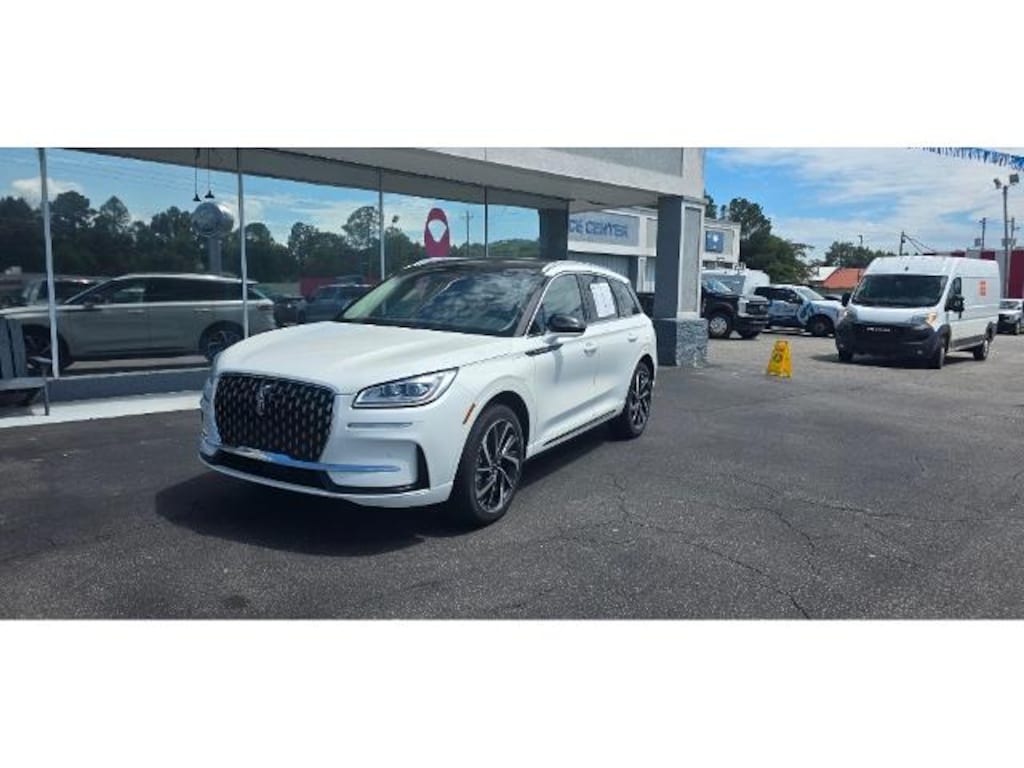 Used 2024 Lincoln Corsair Grand Touring SUV