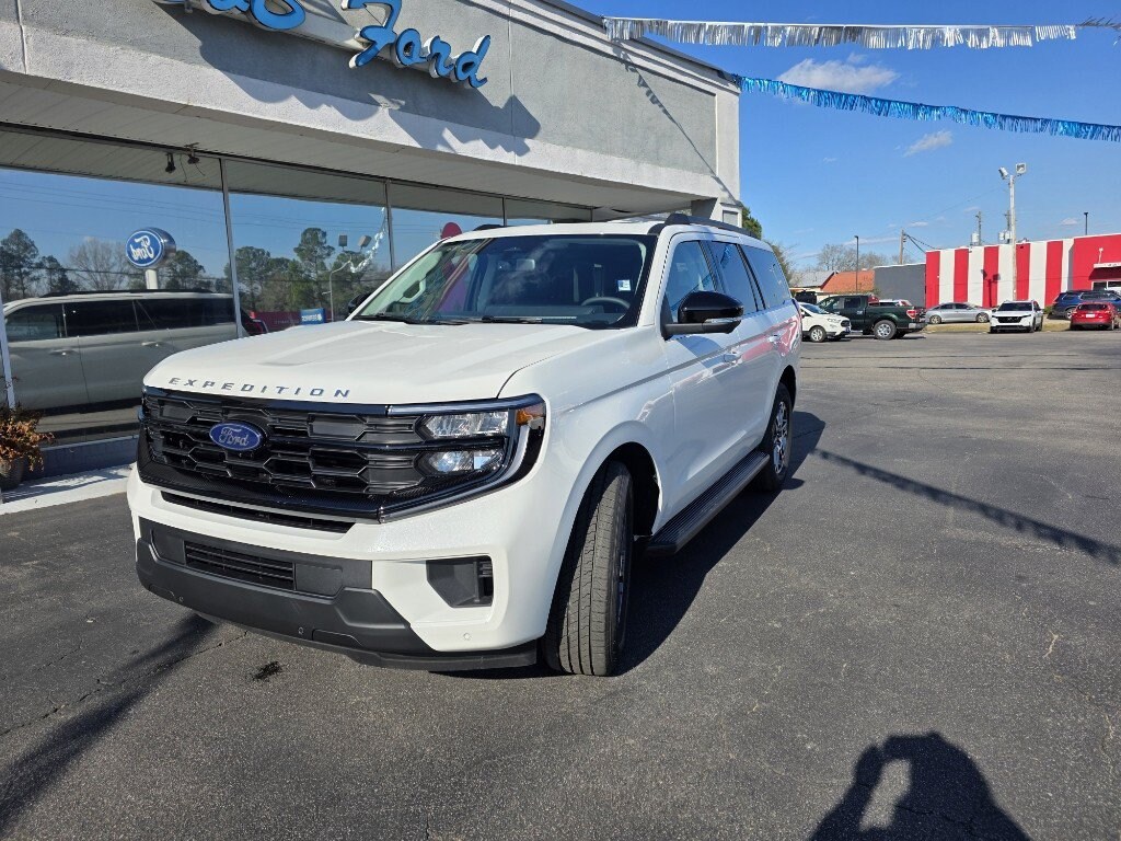 New 2026 Ford Expedition Active Sport Utility