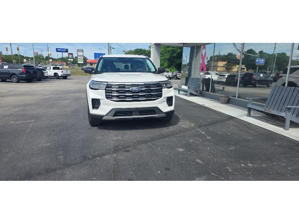 New 2026 Ford Explorer Active w/200A Pkg Sport Utility