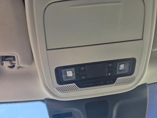 2025 Ford Expedition Active - Photo 21