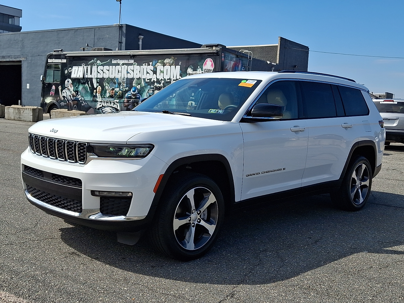 Used 2023 Jeep Grand Cherokee L Limited 4x4 Sport Utility
