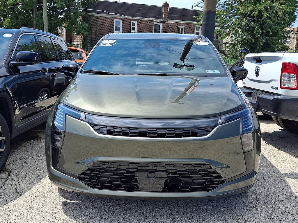 New 2027 Chrysler Pacifica SELECT Passenger Van