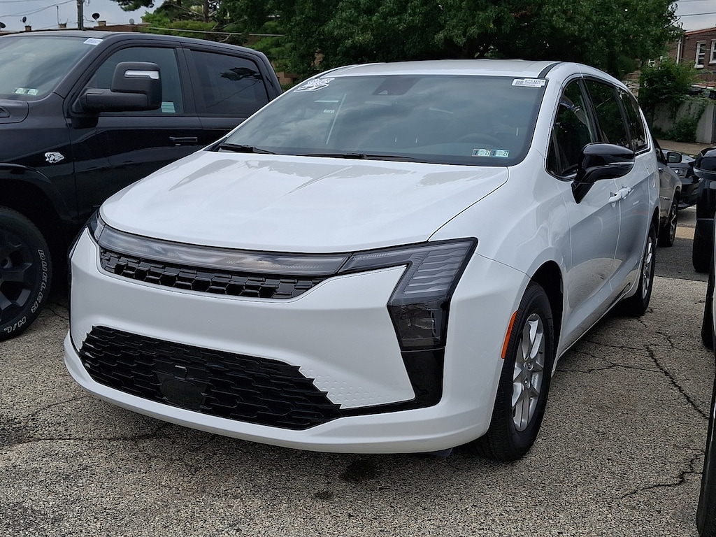 New 2027 Chrysler Pacifica SELECT Passenger Van