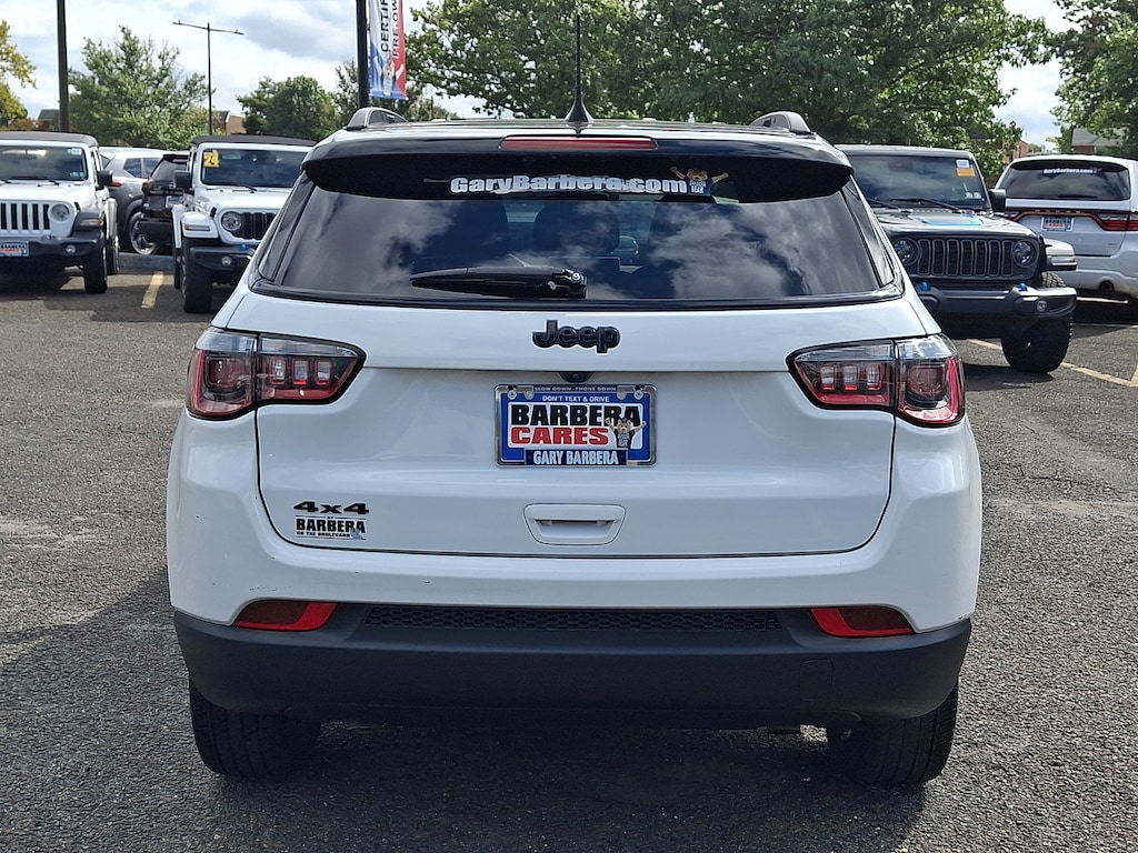 Used 2023 Jeep Compass Altitude 4x4 Sport Utility