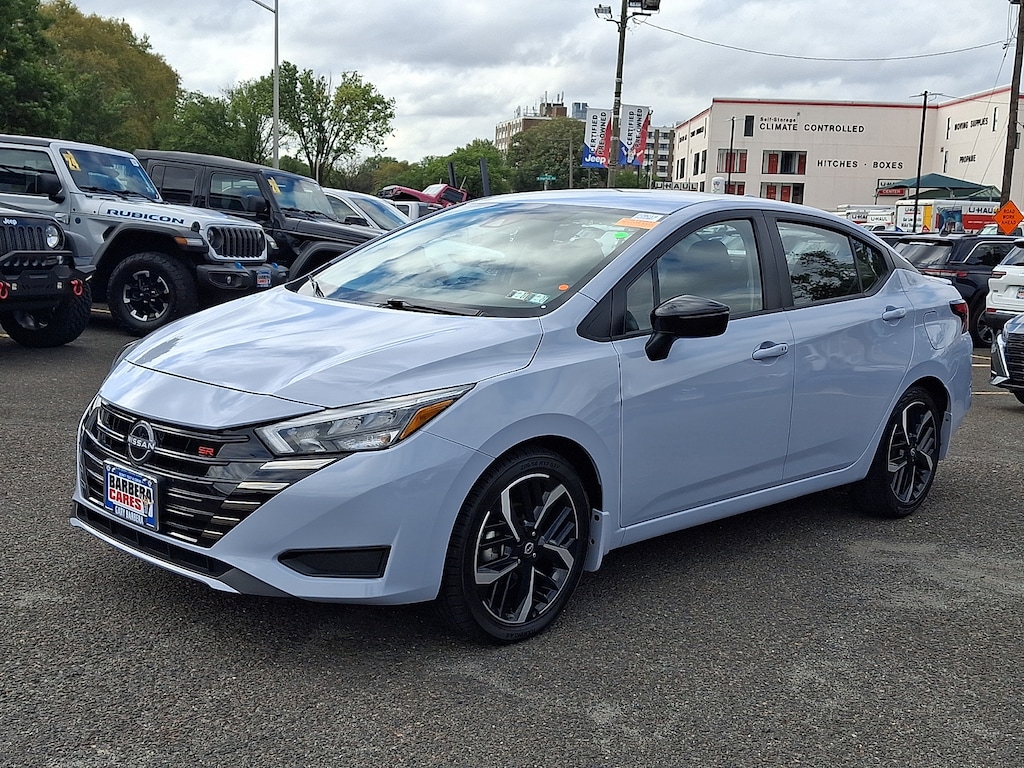Used 2024 Nissan Versa 1.6 SR Sedan