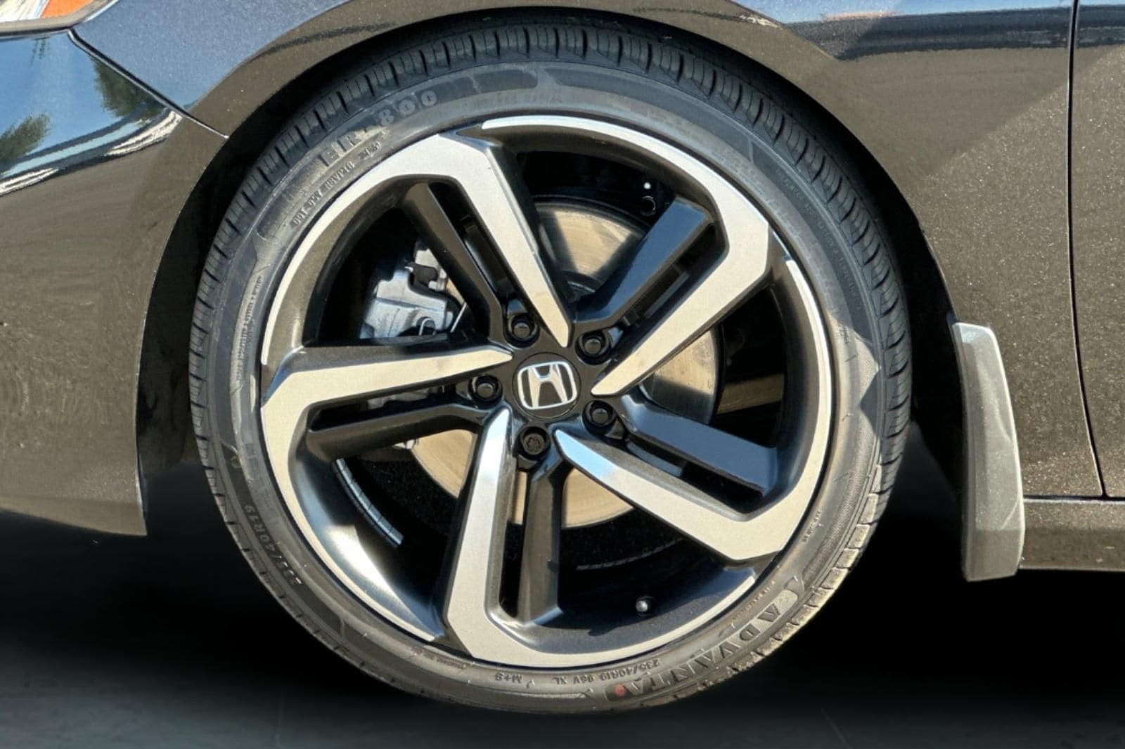 2022 Honda Accord Sport - Photo 25