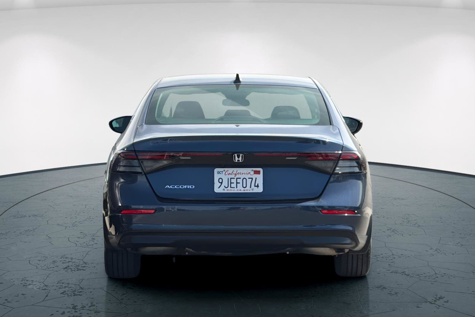 2023 Honda Accord EX - Photo 5