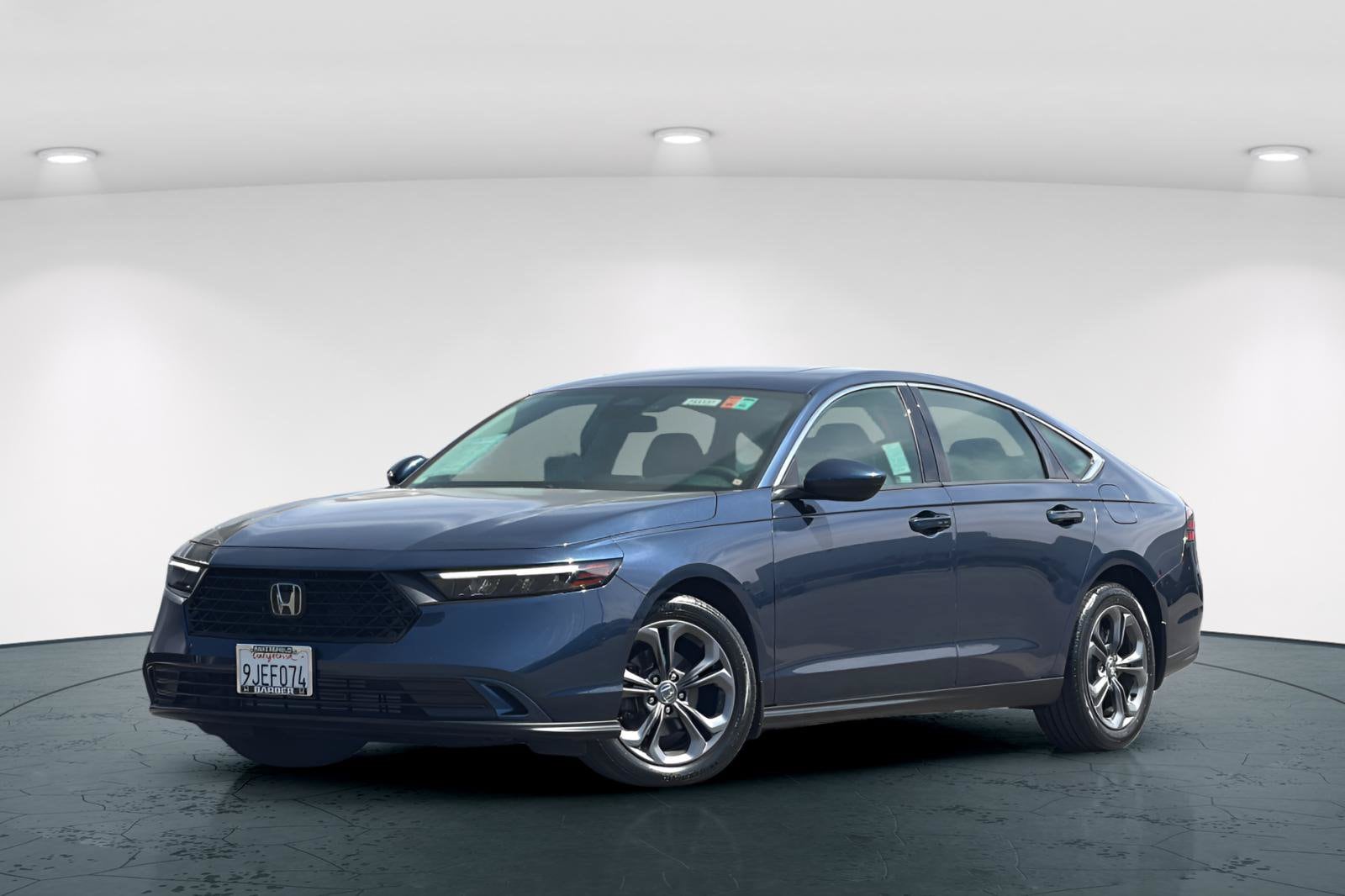 2023 Honda Accord EX - Photo 2