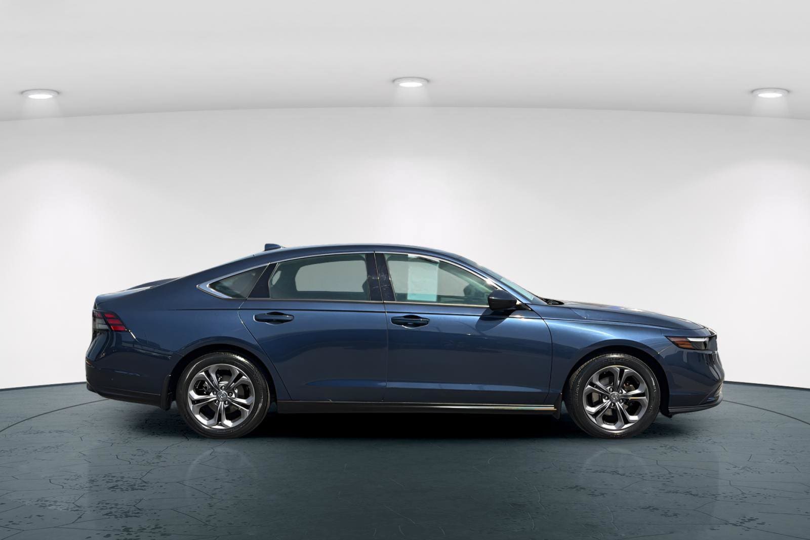 2023 Honda Accord EX - Photo 7